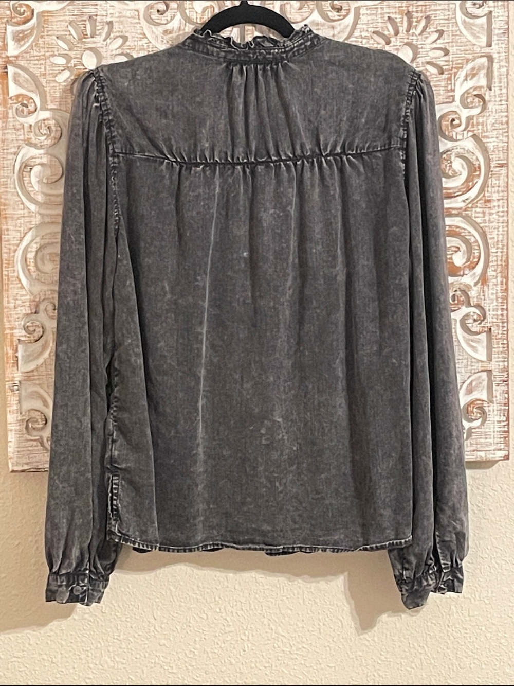 Camille Washed Black Ruffled Button-Front Women's Top by Rails - Picture 5 of 5